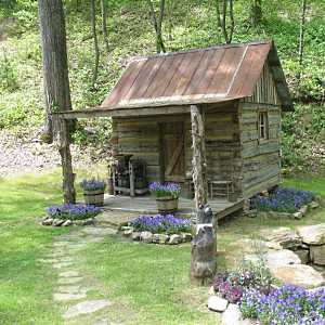 High quality, low square footage - Handmade Houses with 