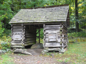 ephrain-bales-corn-crib