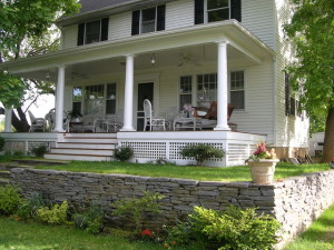 traditional-porch